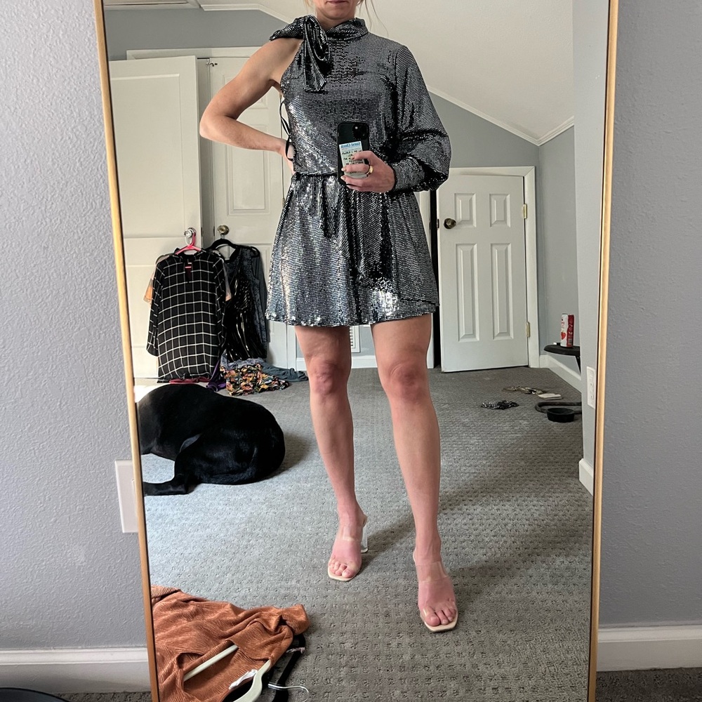 Sparkly one shoulder silver dress